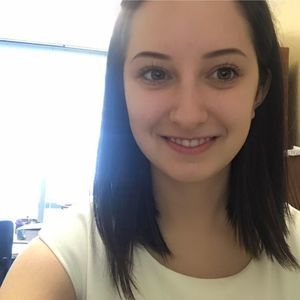 Meet your Posher, Karina